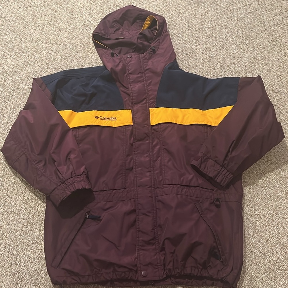 Columbia Sportswear Company jacket, maroon / navy / yellow, size L GUC!